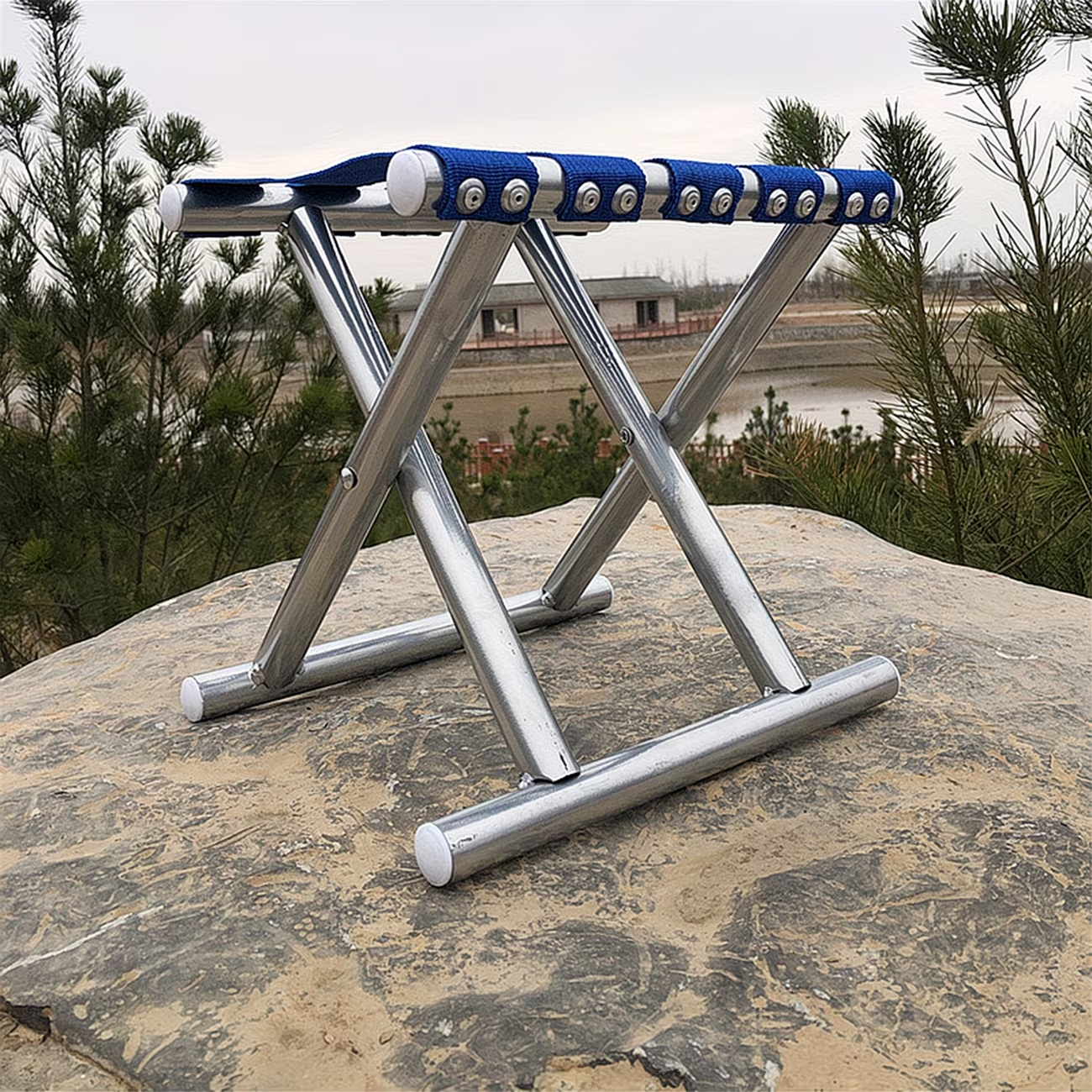 Small folding stool, outdoor metal camping heavy-duty chair, footstool