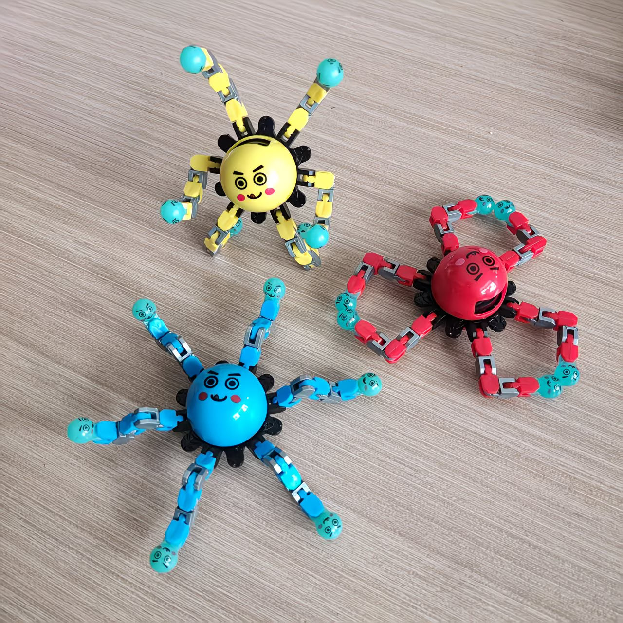 Mechanical fidget spinner with strange face robot gyro toy