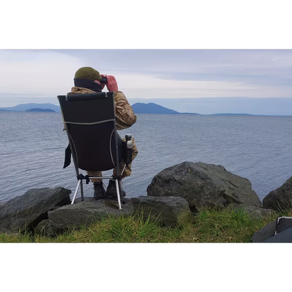 Camping chair, portable and lightweight, suitable for hiking, picnicking, and fishing.