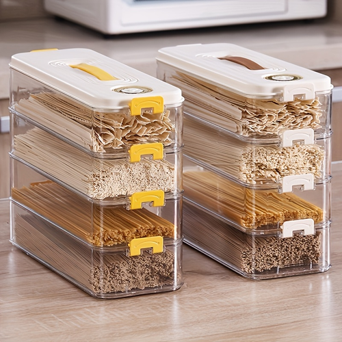 Large-capacity airtight food storage box - transparent, made of PET/PP plastic.