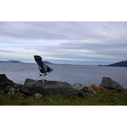 Camping chair, portable and lightweight, suitable for hiking, picnicking, and fishing.