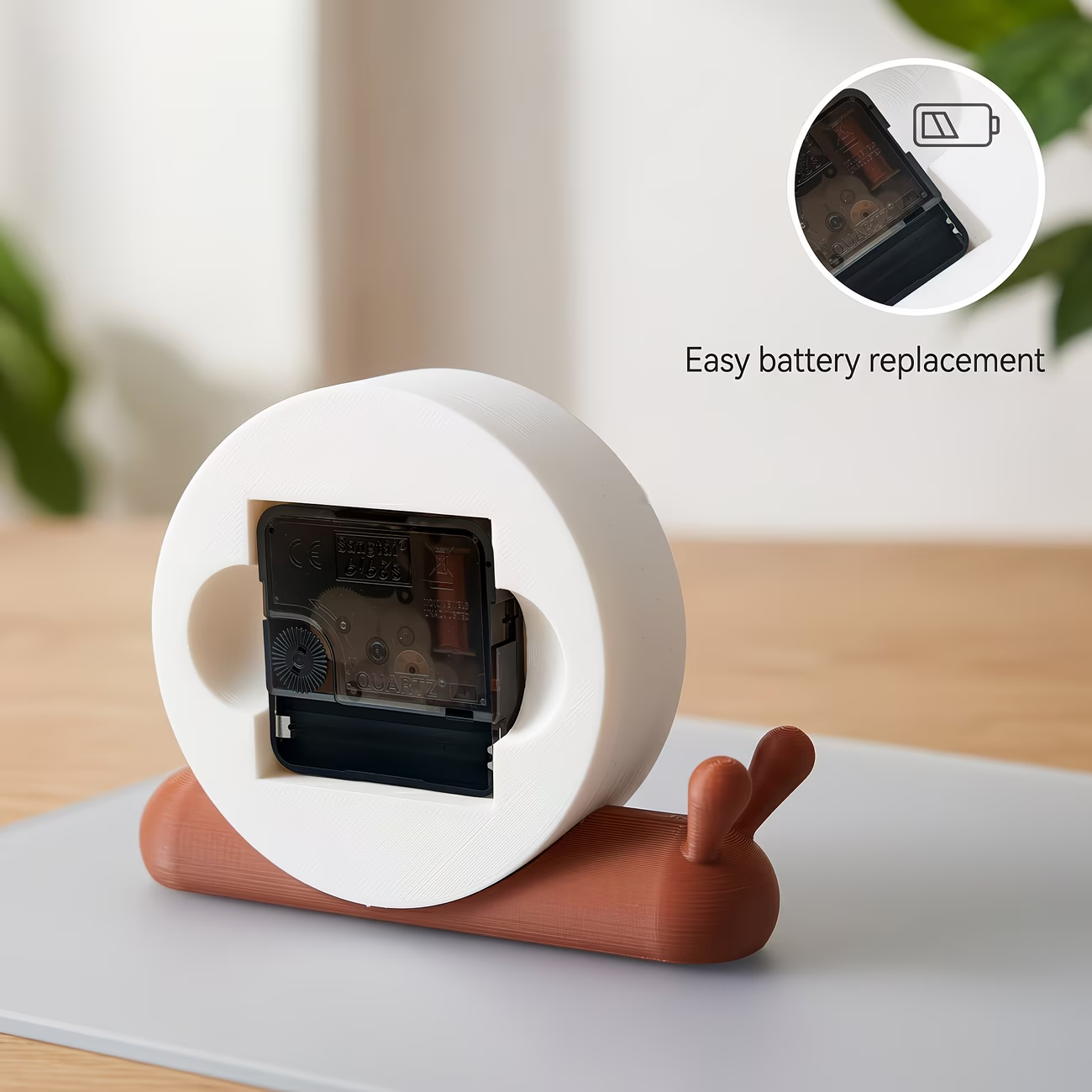 Cute snail design, desktop alarm clock, beautiful room decoration, compact desk clock, silent without ticking, battery powered