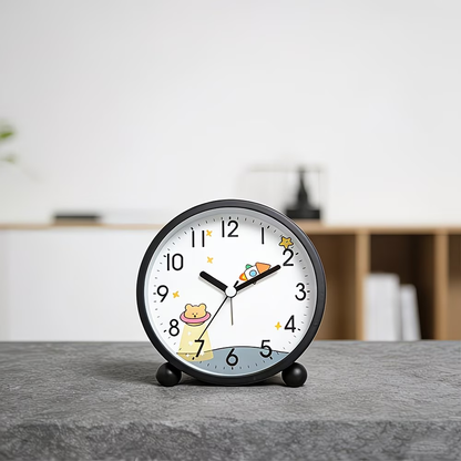 4.3-inch bedside analog alarm clock, suitable for bedroom, battery powered circular alarm clock, bedroom specific alarm clock